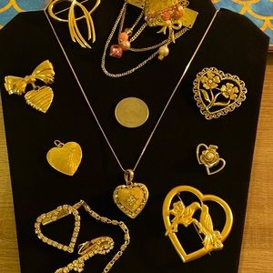 Vintage jewelry lot